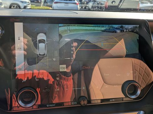 Used 2025 Lexus RX 350 Premium image 23