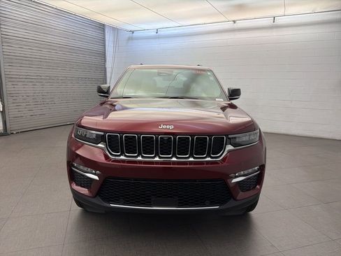 New 2025 Jeep Grand Cherokee Limited w/ Luxury Tech Group II image 6