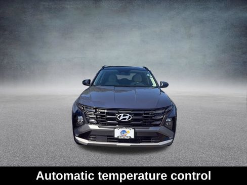 Used 2025 Hyundai Tucson SEL FWD image 10