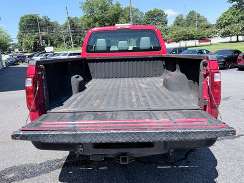 Used 2011 Ford F250 XL RWD image 9