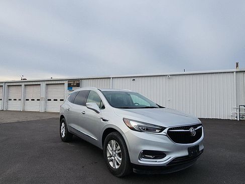 Used 2020 Buick Enclave Essence w/ Sound and Sites Package image 7