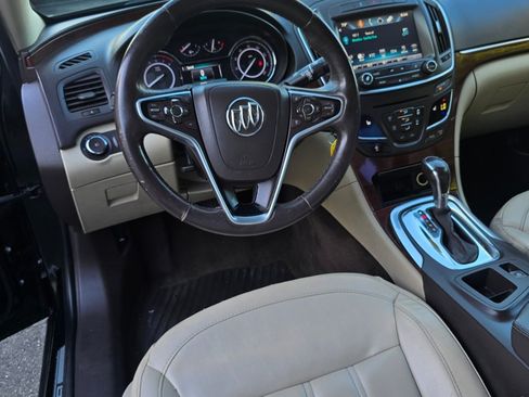 Used 2016 Buick Regal FWD image 4