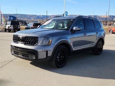 Used 2024 Kia Telluride SX Prestige X-Line image 2