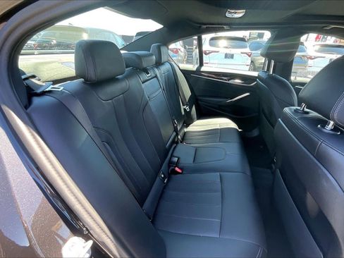 Used 2023 BMW 530e w/ M Sport Package RWD image 24