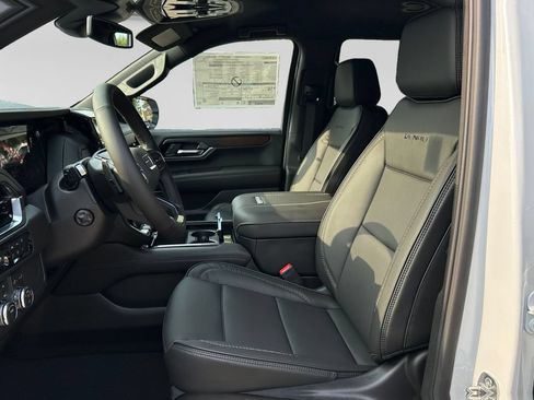 New 2026 GMC Yukon Denali AWD/4WD image 21