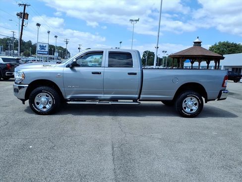 Used 2022 RAM 3500 Tradesman AWD/4WD image 7