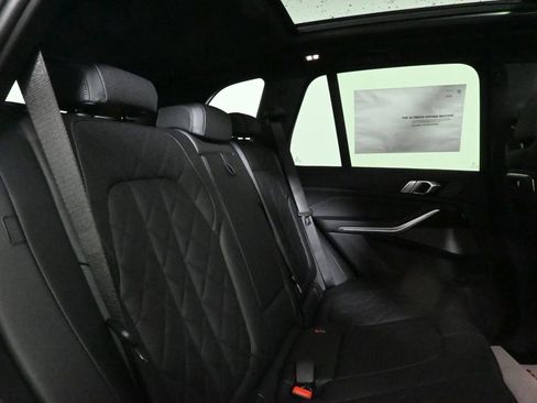 Used 2026 BMW X5 xDrive40i w/ M Sport Package image 37