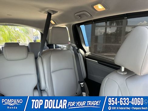 Used 2024 Honda Odyssey EX-L image 18