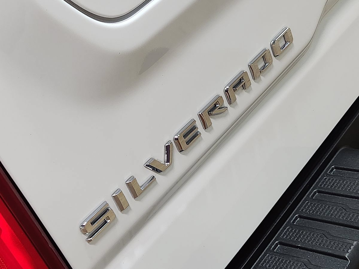Used 2022 Chevrolet Silverado 1500 LTZ AWD/4WD image 25