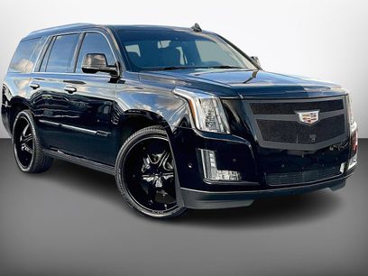 Used 2017 Cadillac Escalade Platinum