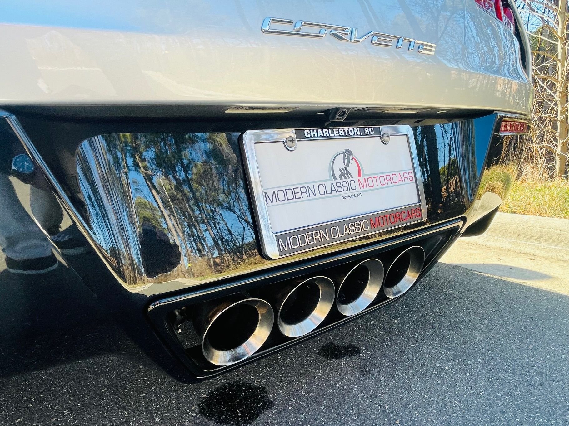 Used 2015 Chevrolet Corvette Stingray Convertible w/ 2LT Preferred Equipment Group RWD image 25