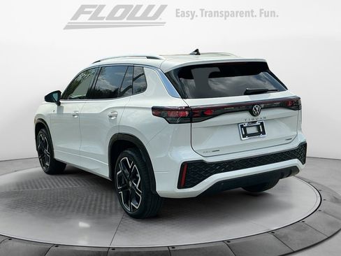 New 2026 Volkswagen Tiguan SEL R-Line AWD/4WD image 5