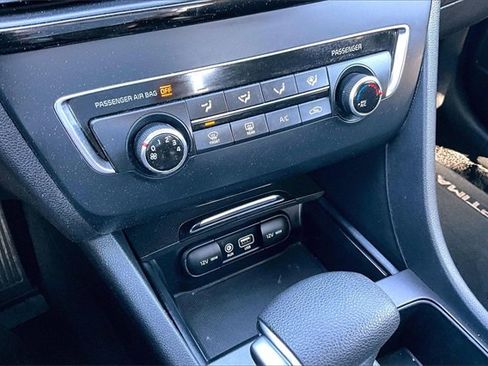 Used 2017 Kia Optima LX w/ Option Group 014 image 23