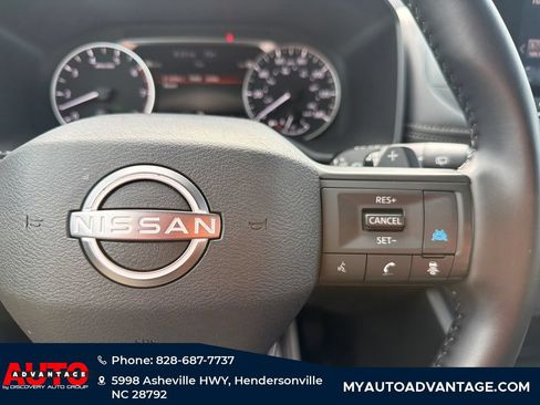 Used 2025 Nissan Rogue SV AWD/4WD image 20