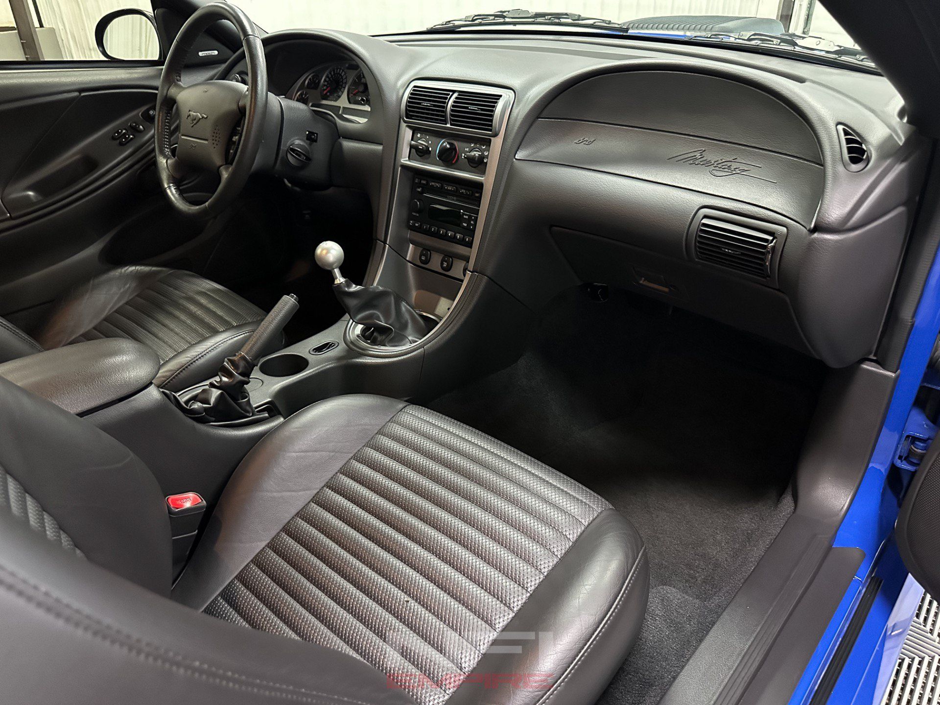 Used 2004 Ford Mustang Mach 1 RWD image 33