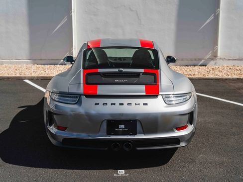 Used 2016 Porsche 911 R RWD image 25