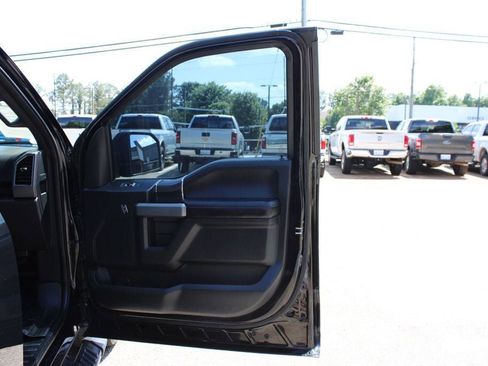 Used 2018 Ford F150 XLT w/ Equipment Group 302A Luxury AWD/4WD image 27