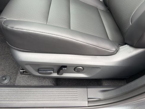 New 2026 Nissan Rogue SV image 15