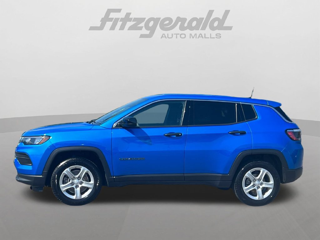 Used 2023 Jeep Compass Sport AWD/4WD image 5
