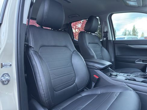 New 2025 Ford Ranger Lariat w/ FX4 Off-Road Package image 34