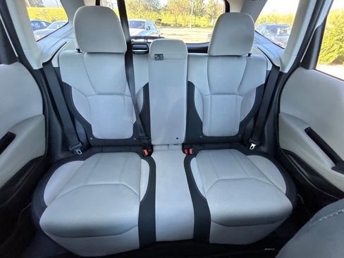 Used 2020 Subaru Forester w/ Alloy Wheel Package image 40