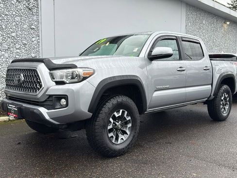 Used 2019 Toyota Tacoma TRD Off-Road image 1