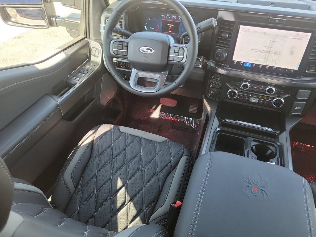 New 2026 Ford F250 Lariat w/ Black Appearance Package AWD/4WD image 10