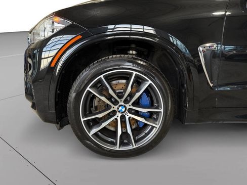 Used 2016 BMW X5 M image 9