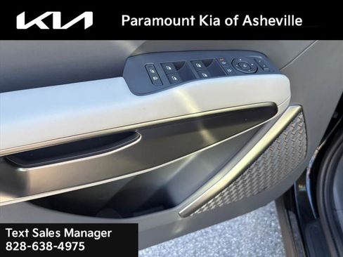 New 2026 Kia EV9 Wind image 26