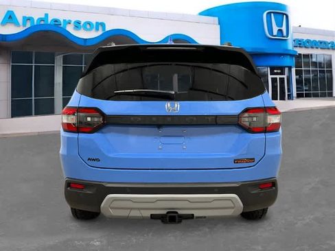 New 2025 Honda Pilot TrailSport image 4