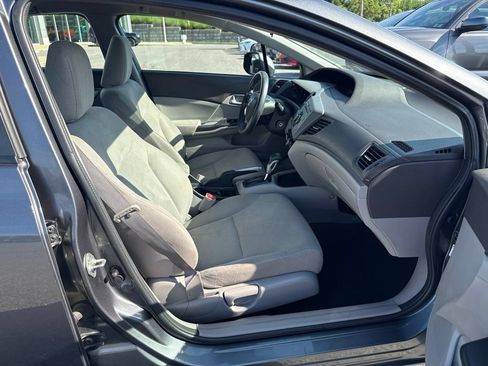 Used 2012 Honda Civic LX image 8