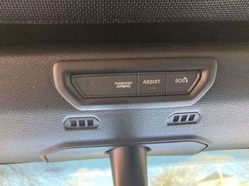 Used 2023 Jeep Wrangler Unlimited Sahara w/ Cold Weather Group image 18