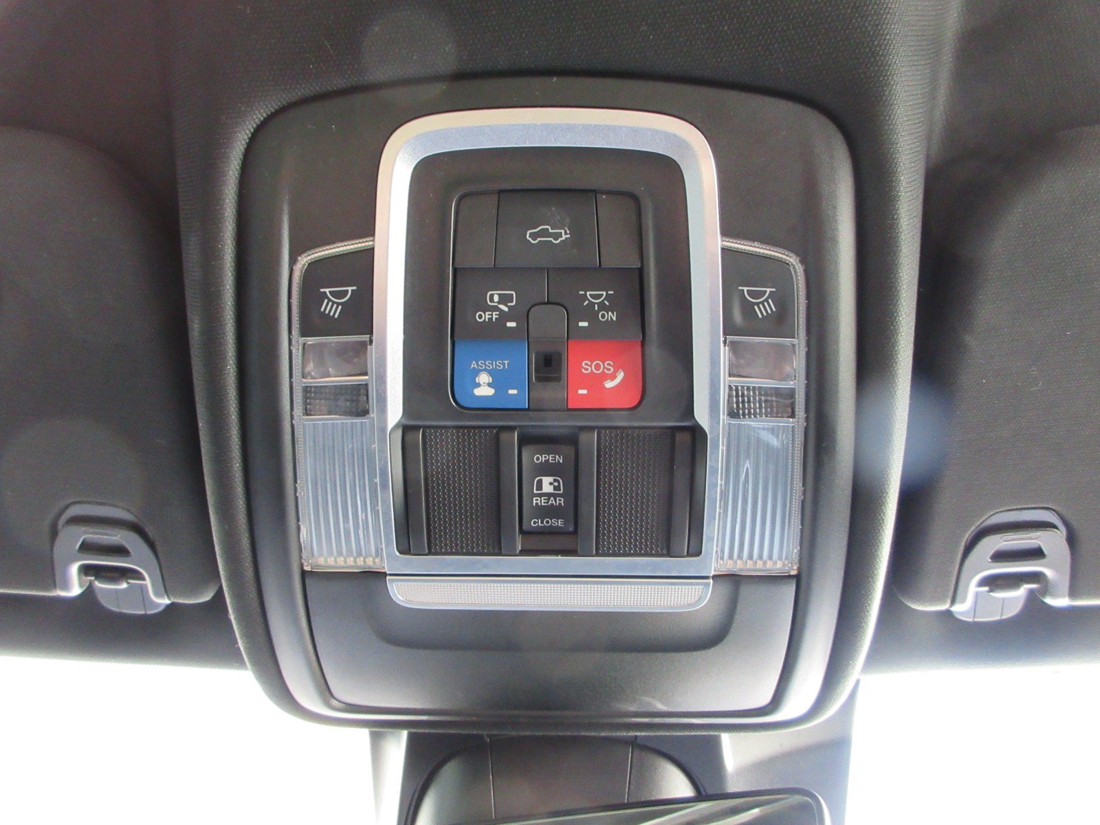 Used 2020 RAM 1500 Limited AWD/4WD image 21