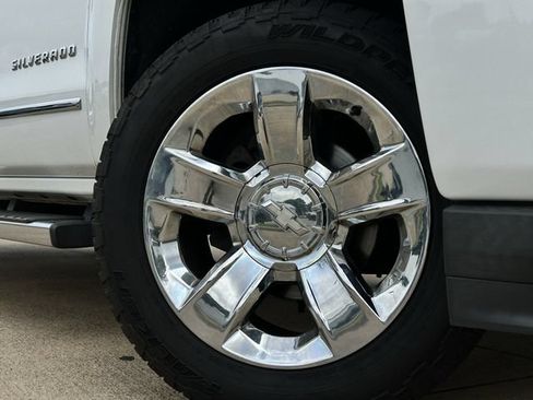 Used 2018 Chevrolet Silverado 1500 LTZ Z71 w/ LTZ Plus Package AWD/4WD image 11