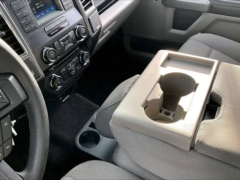 Used 2016 Ford F150 XLT RWD image 17