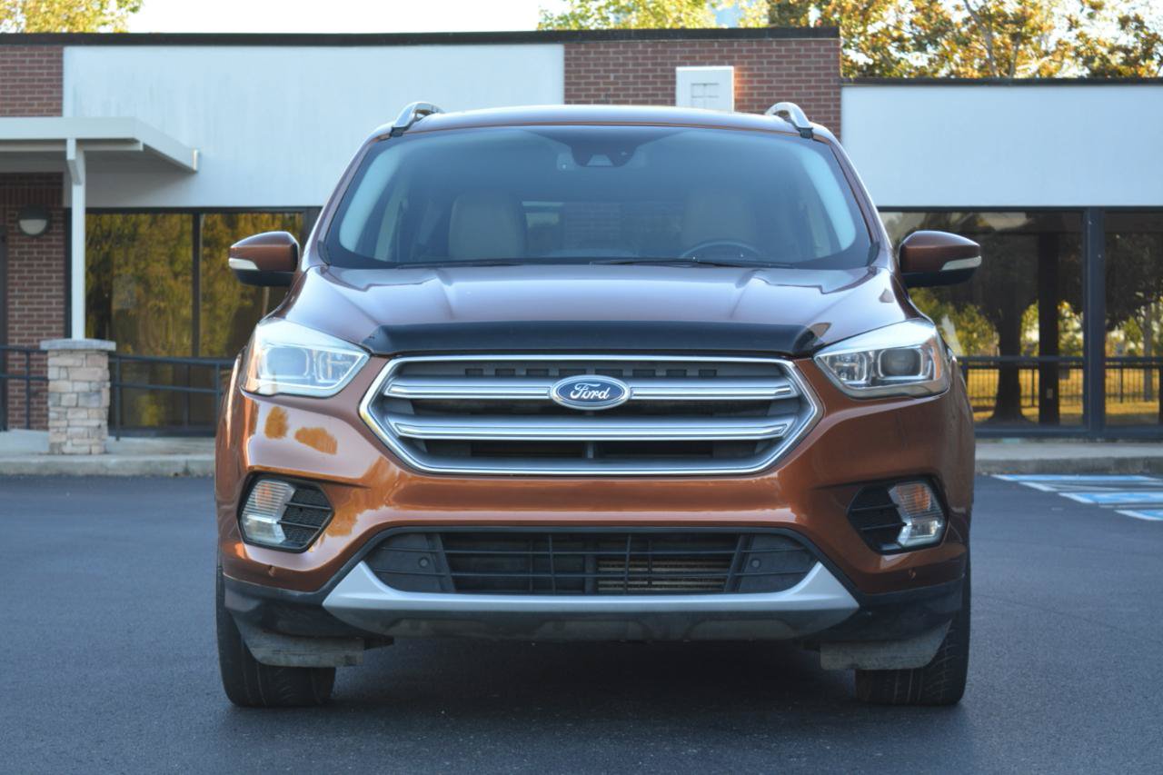 Used 2017 Ford Escape Titanium w/ Equipment Group 301A FWD image 2