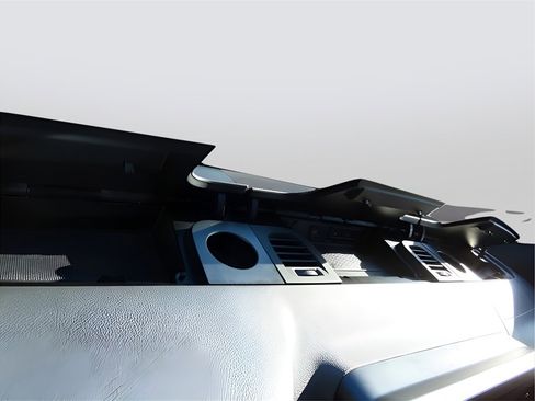 Used 2024 Mercedes-Benz Sprinter 2500 image 35