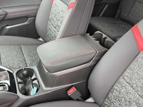 New 2026 Chevrolet Colorado Z71 AWD/4WD image 16