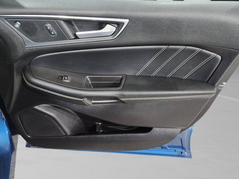 Used 2021 Ford Edge ST w/ Equipment Group 401A AWD/4WD image 30