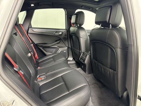 Certified 2020 Porsche Macan GTS AWD/4WD image 25