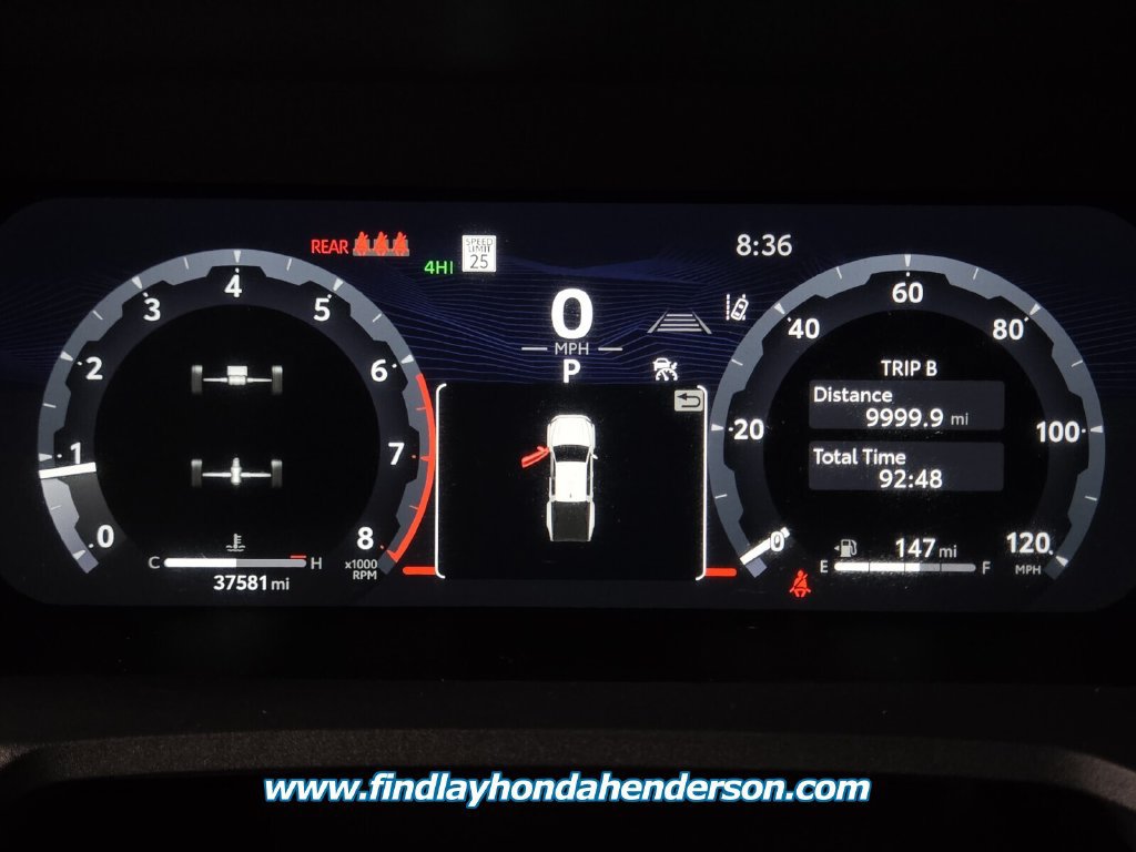 Used 2024 Toyota Tacoma TRD Off-Road AWD/4WD image 32