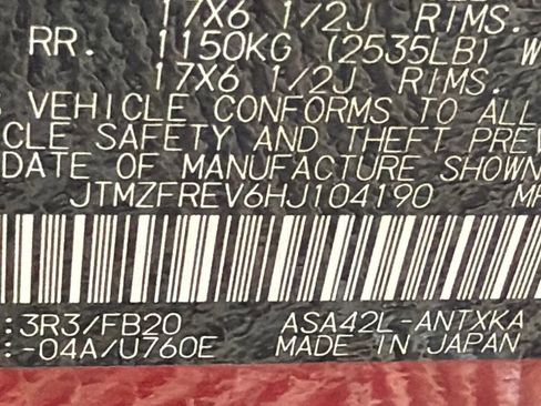 Used 2017 Toyota RAV4 LE FWD image 31