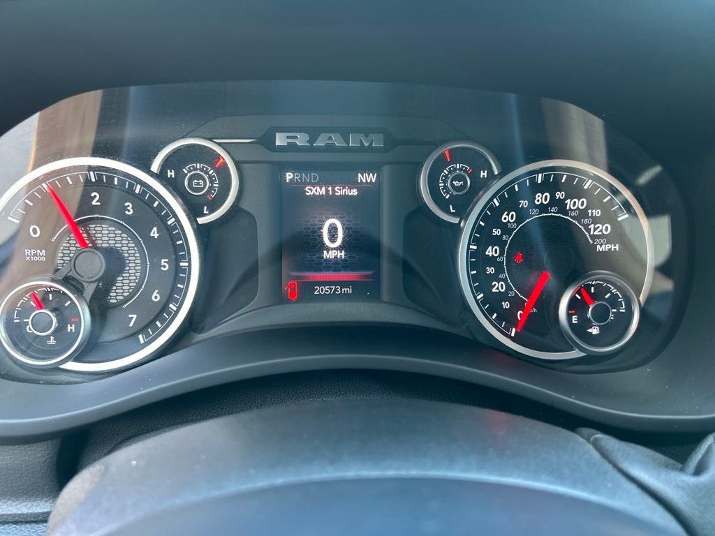 Used 2025 RAM 2500 Tradesman AWD/4WD image 15