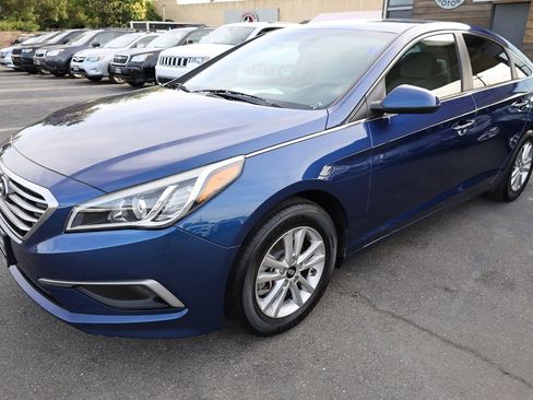 Used 2017 Hyundai Sonata SE w/ Cargo Package FWD image 31