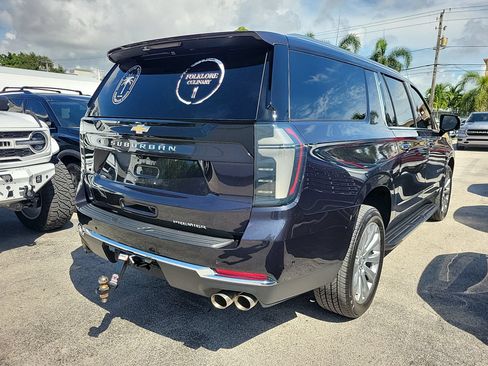 Used 2025 Chevrolet Suburban Premier w/ Sun And Tow Package RWD image 7