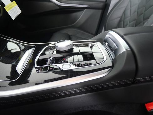 Used 2026 BMW X5 M60i w/ Executive Package AWD/4WD image 22