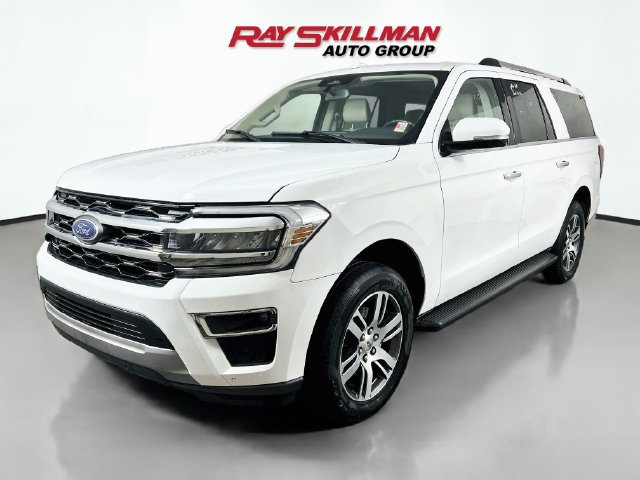 Used 2024 Ford Expedition Max Limited AWD/4WD image 3