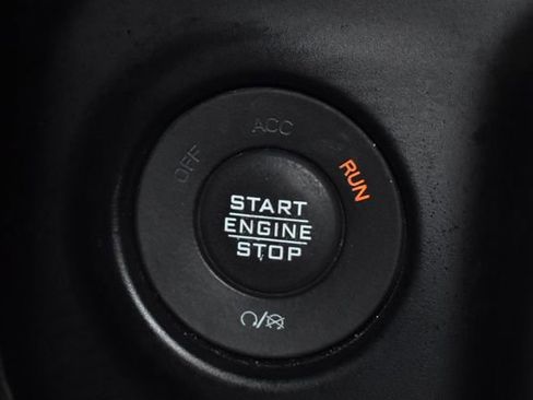 Used 2023 Jeep Wrangler Sahara image 20