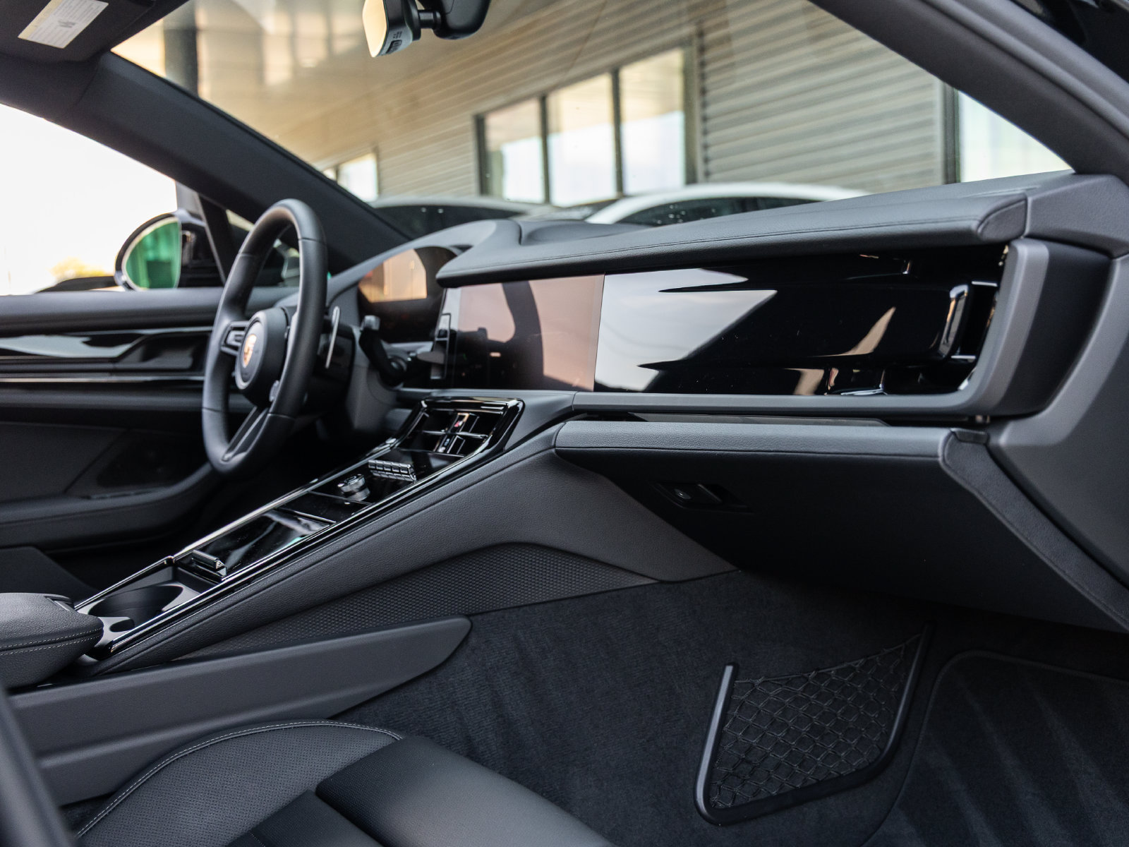 Certified 2026 Porsche Panamera 4 AWD/4WD image 43