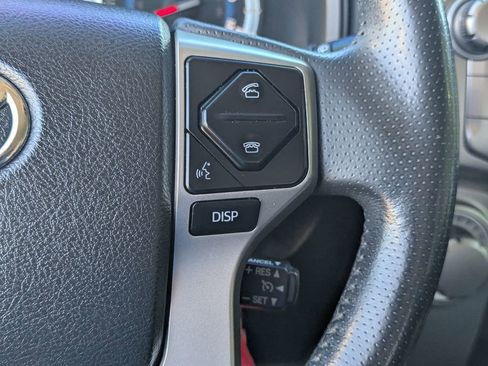 Used 2016 Toyota 4Runner SR5 image 18